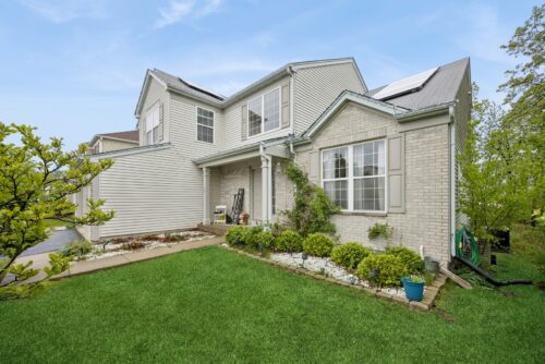 4 W Tall Oak Drive, Hainesville, IL