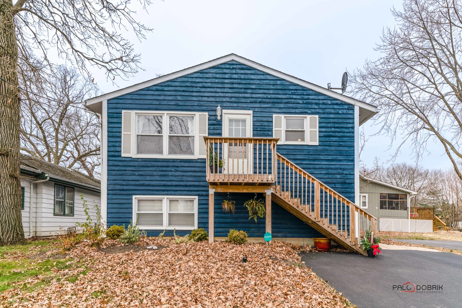 28 Rushmore Road, Fox Lake, IL