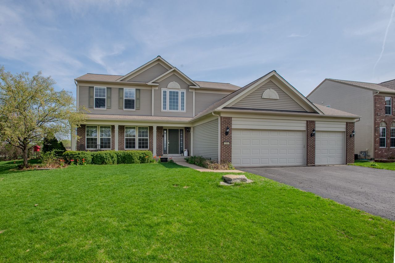 2382 Emerald Lane, Yorkville, IL