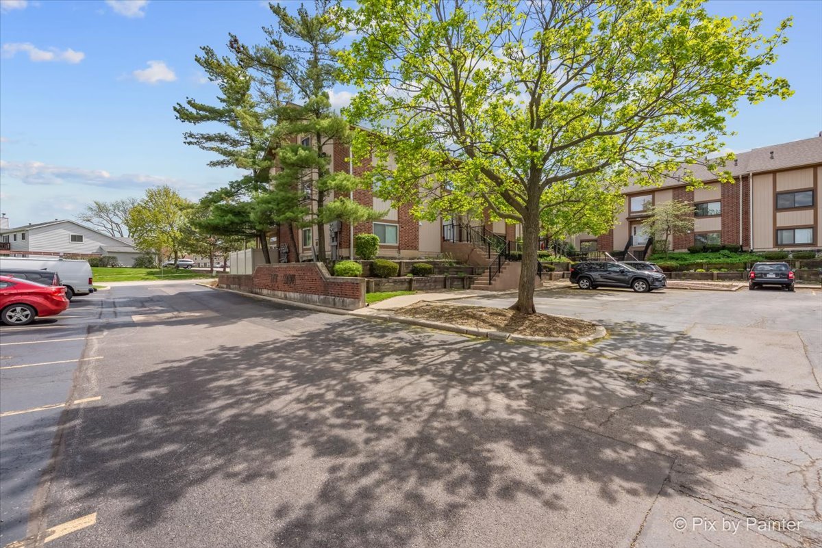 399 Wilmington Drive #103C, Bartlett, IL