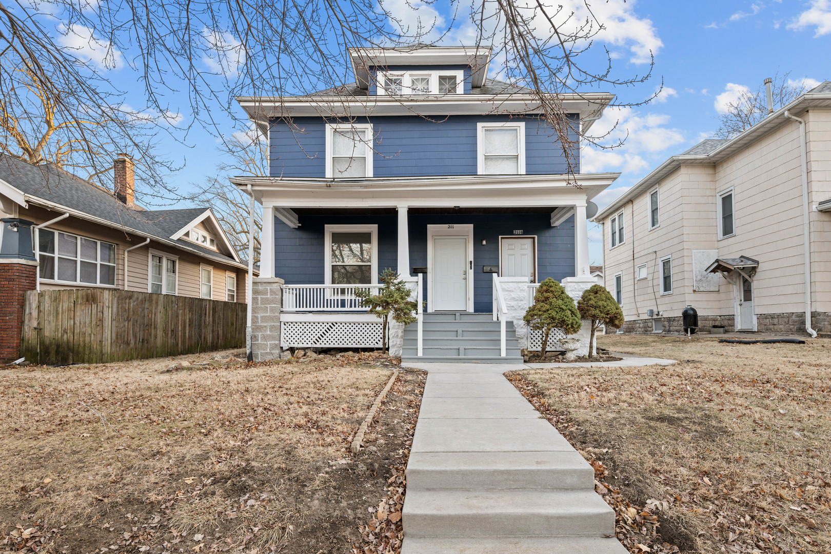 211 E Dover Court, Davenport, IA