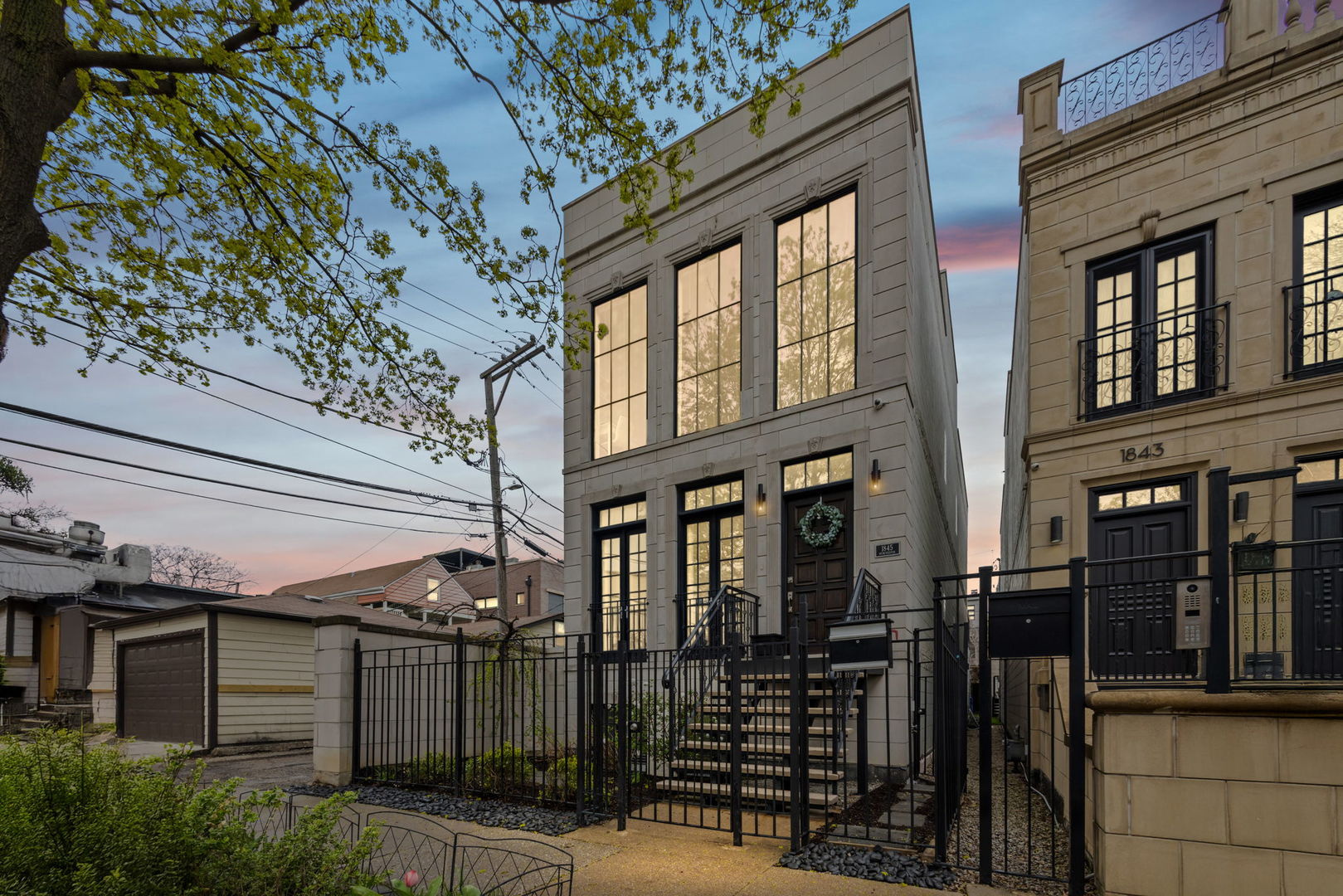 1845 N Winchester, Chicago, IL