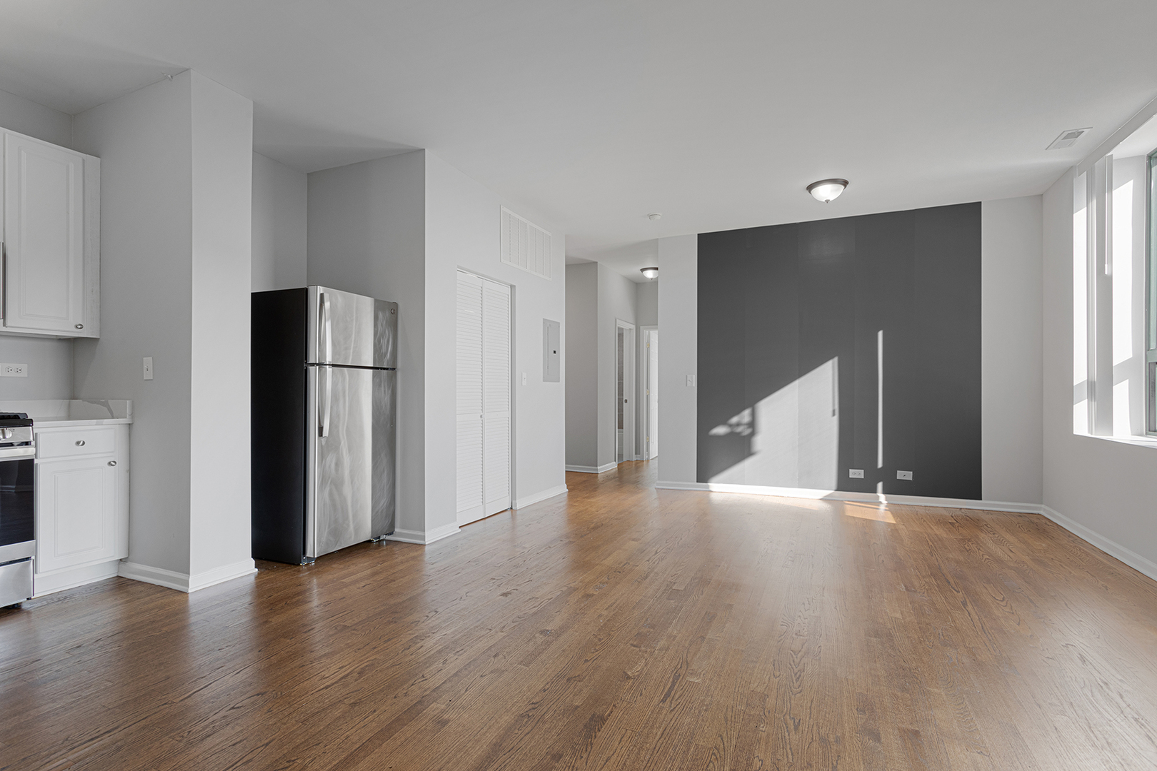 2451 W Howard Street #308, Chicago, IL