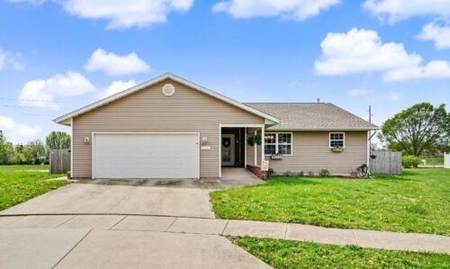 1605 Bunker Corner, Urbana, IL