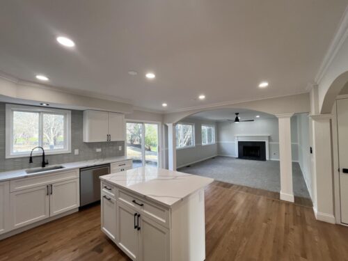 513 Trestle Court, Grayslake, IL