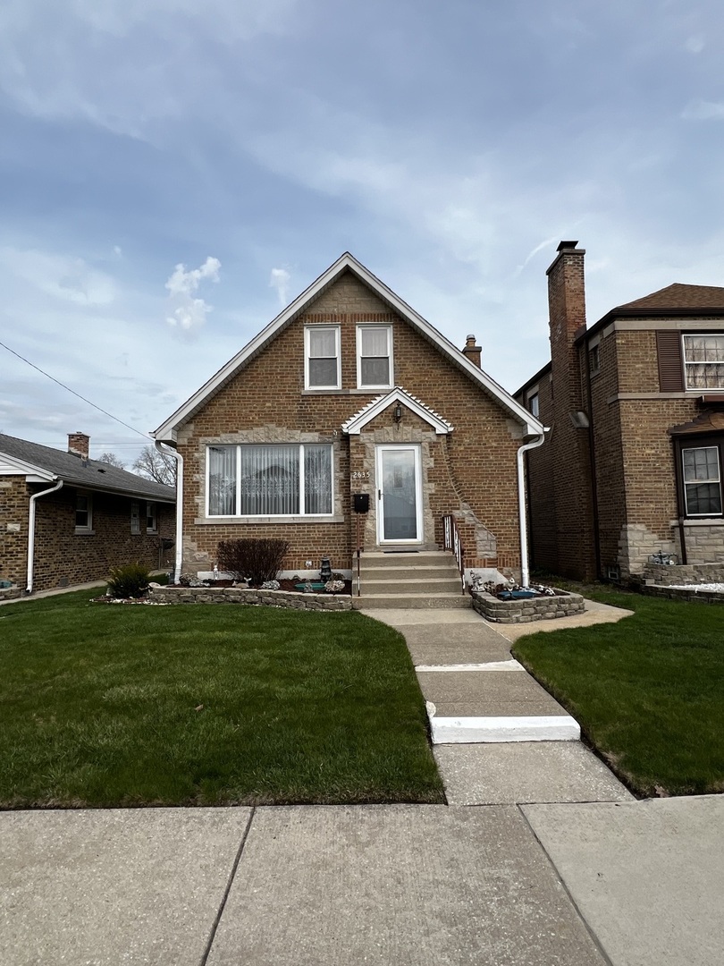 2635 Spruce Street, River Grove, IL