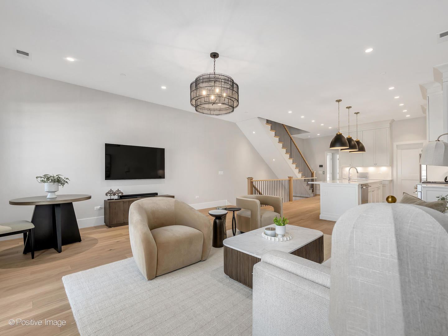 225 Burlington Avenue #TH1, Clarendon Hills, IL