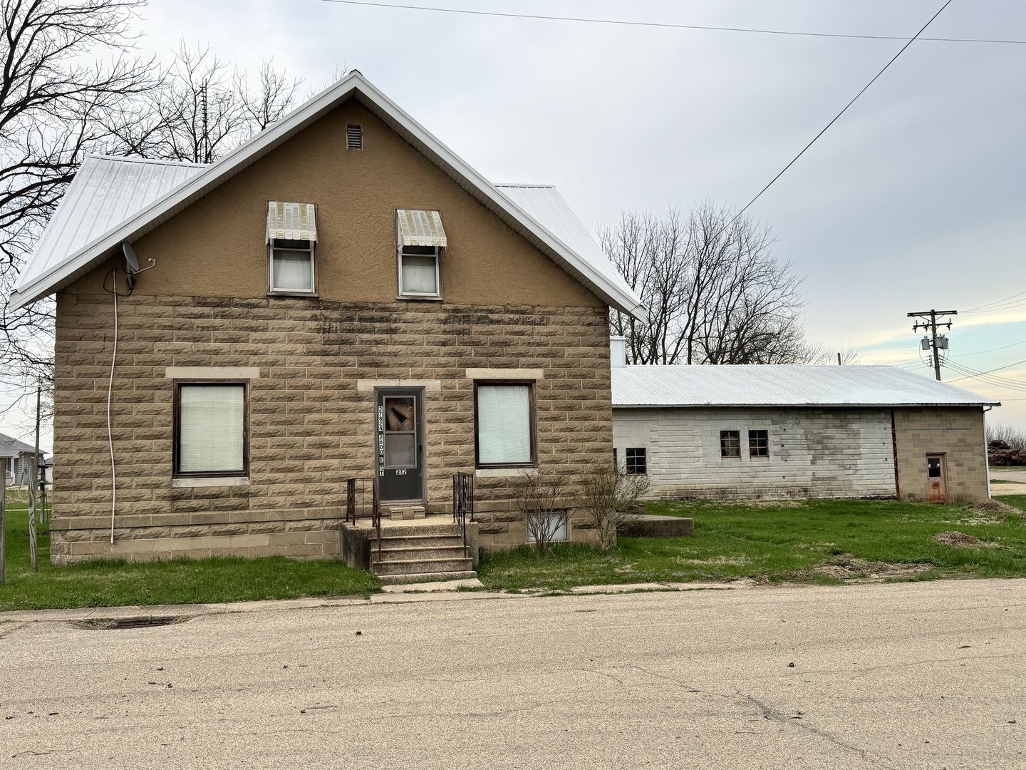 27842 2600 E Street, Van Orin, IL