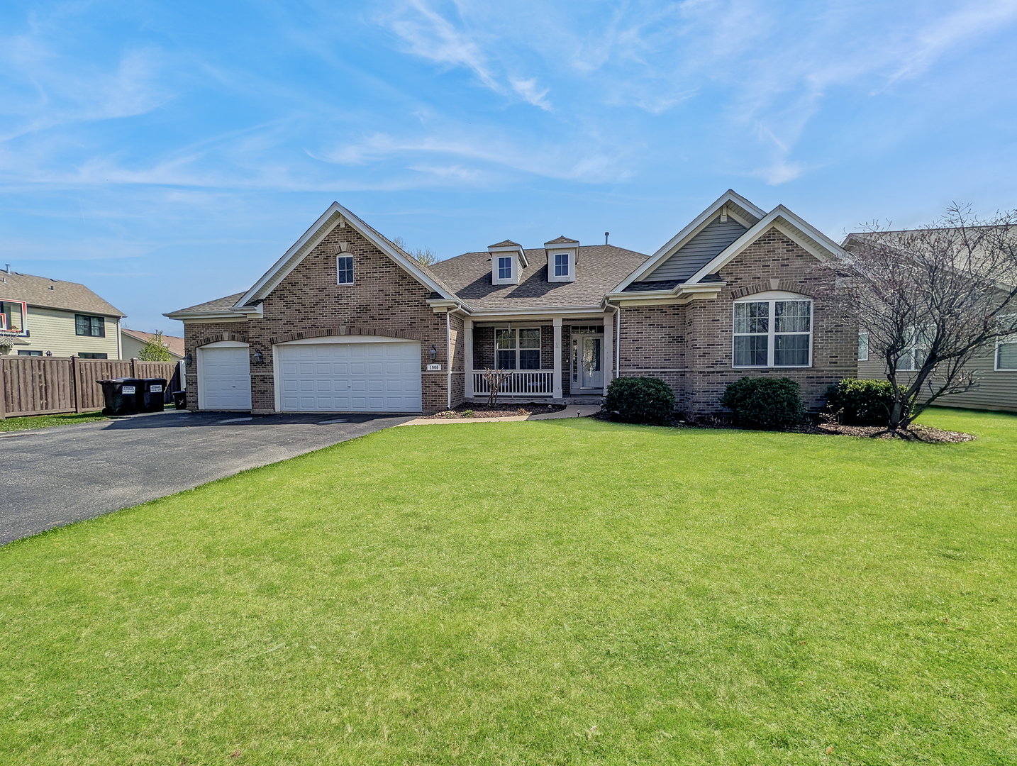 1906 Hillside Lane, McHenry, IL