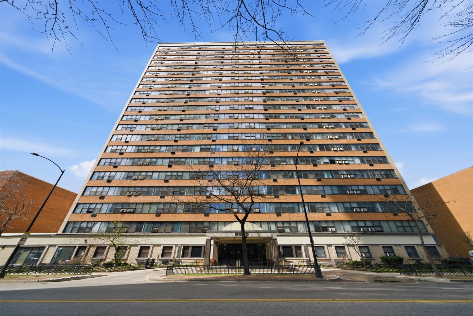 6030 N SHERIDAN Road #1001, Chicago, IL