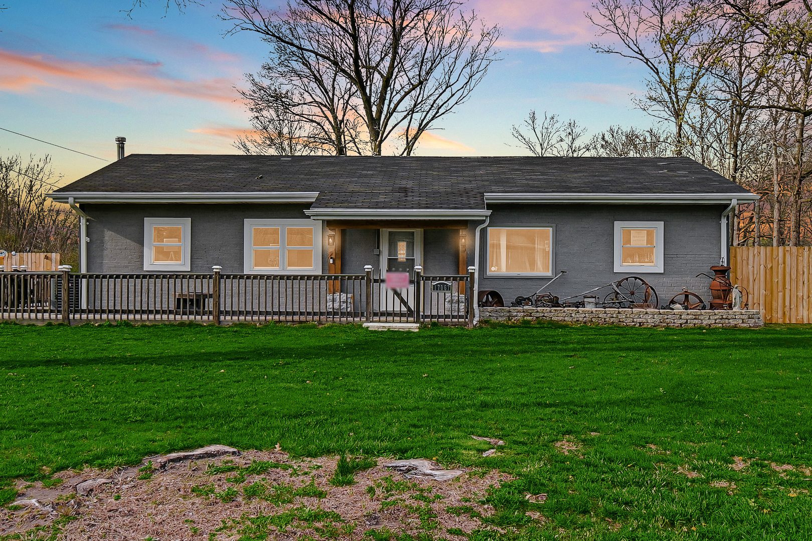 17067 E 3250N Road, Momence, IL