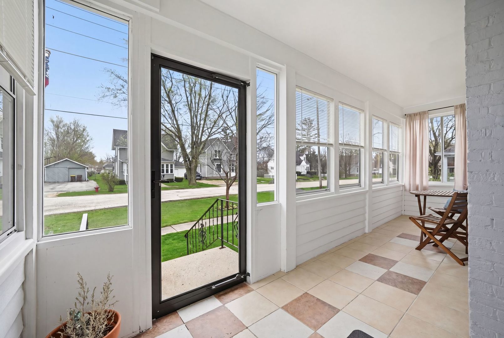 1207 Union Avenue, Belvidere, IL