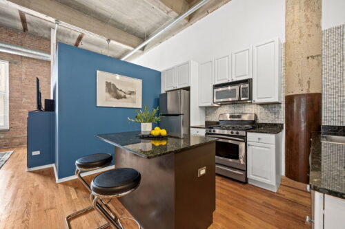 2000 S Michigan Avenue #210, Chicago, IL