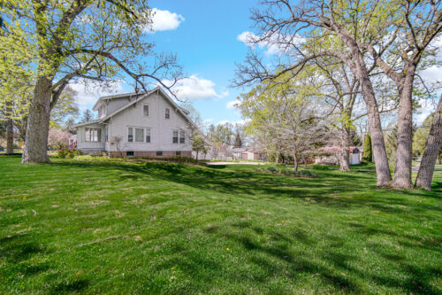 415 Elmhurst Avenue, Valparaiso, IN