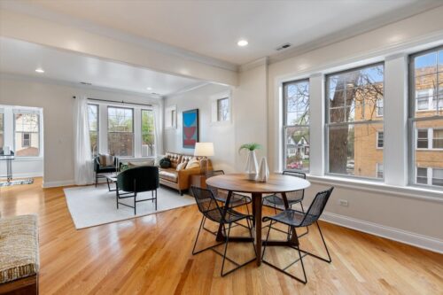 3121 W Belle Plaine Avenue #2W, Chicago, IL