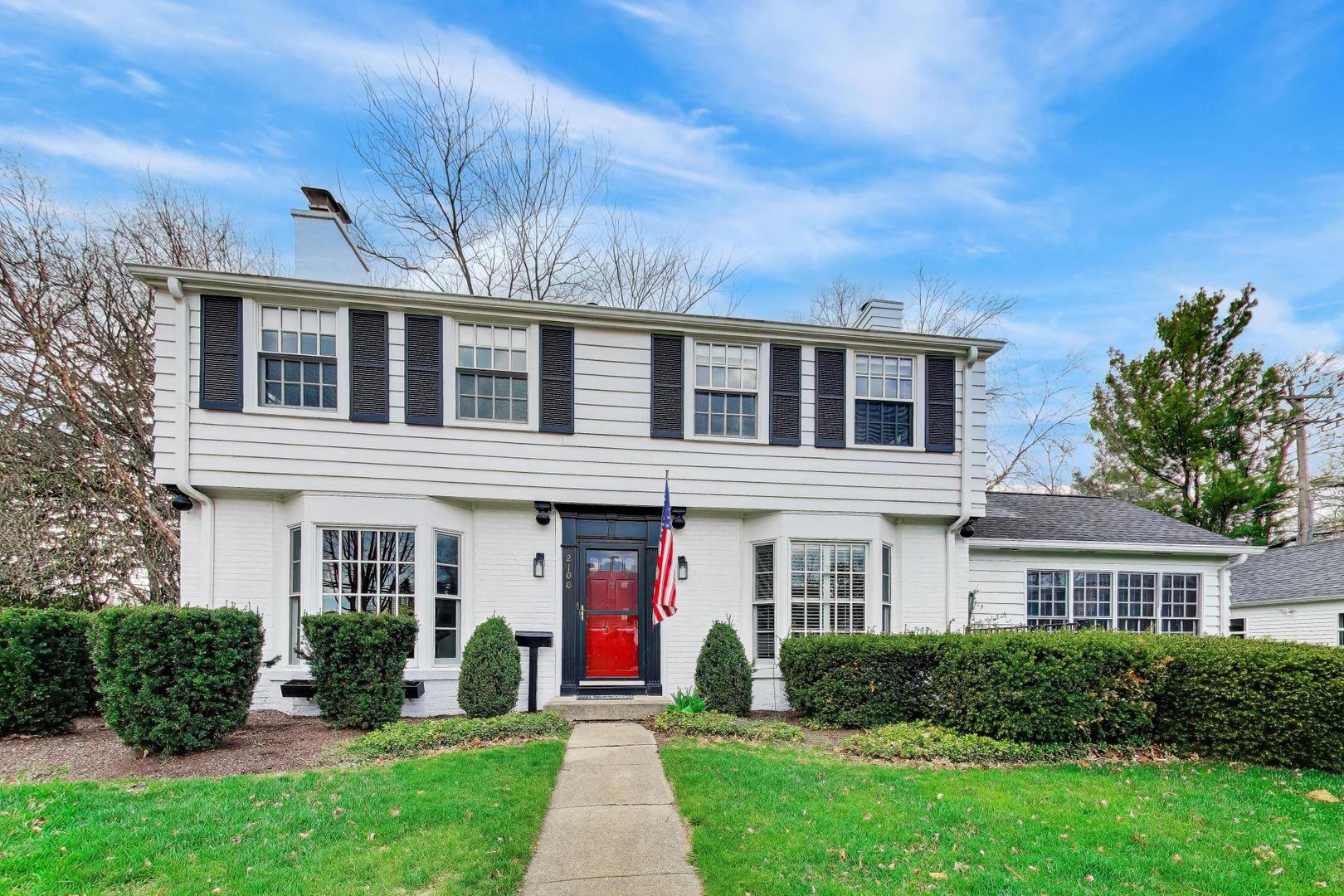 2100 ELMWOOD Avenue, Wilmette, IL