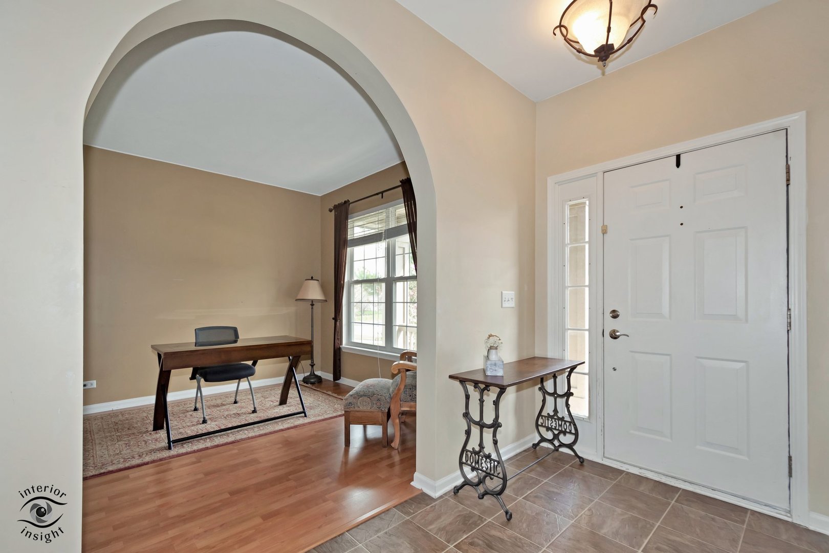 9341 Diana Lane, Huntley, IL