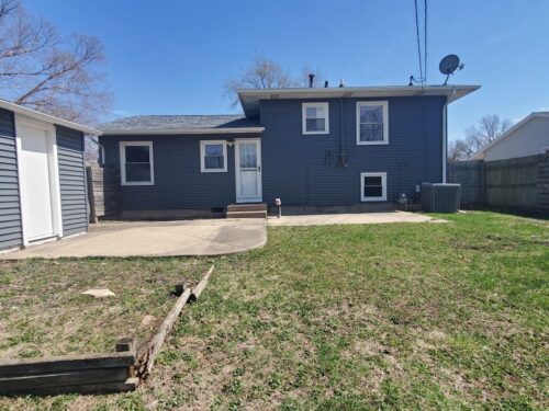 3302 Greenbrier Drive, Bettendorf, IA