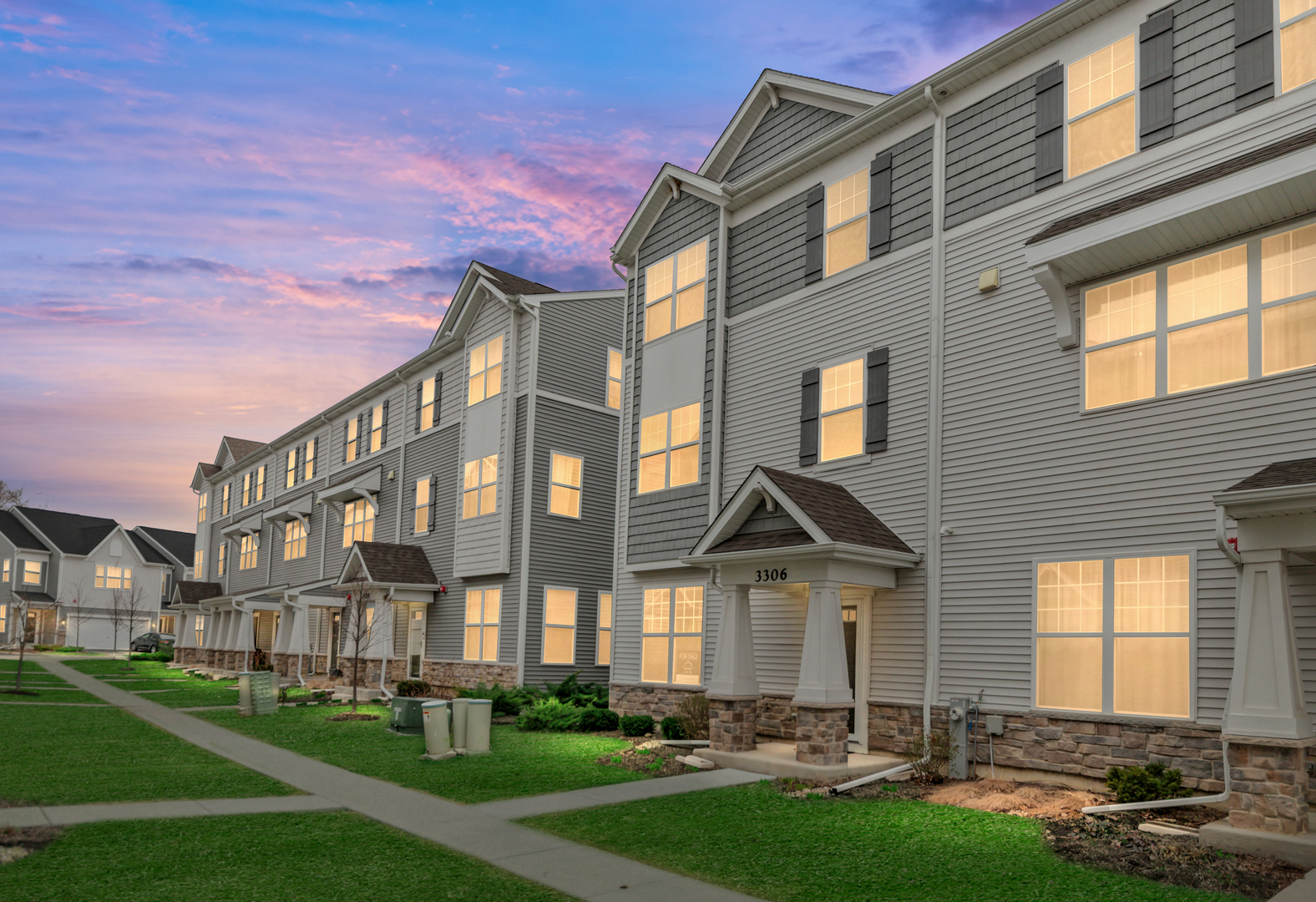 3306 Trillium Circle #3001, Rolling Meadows, IL