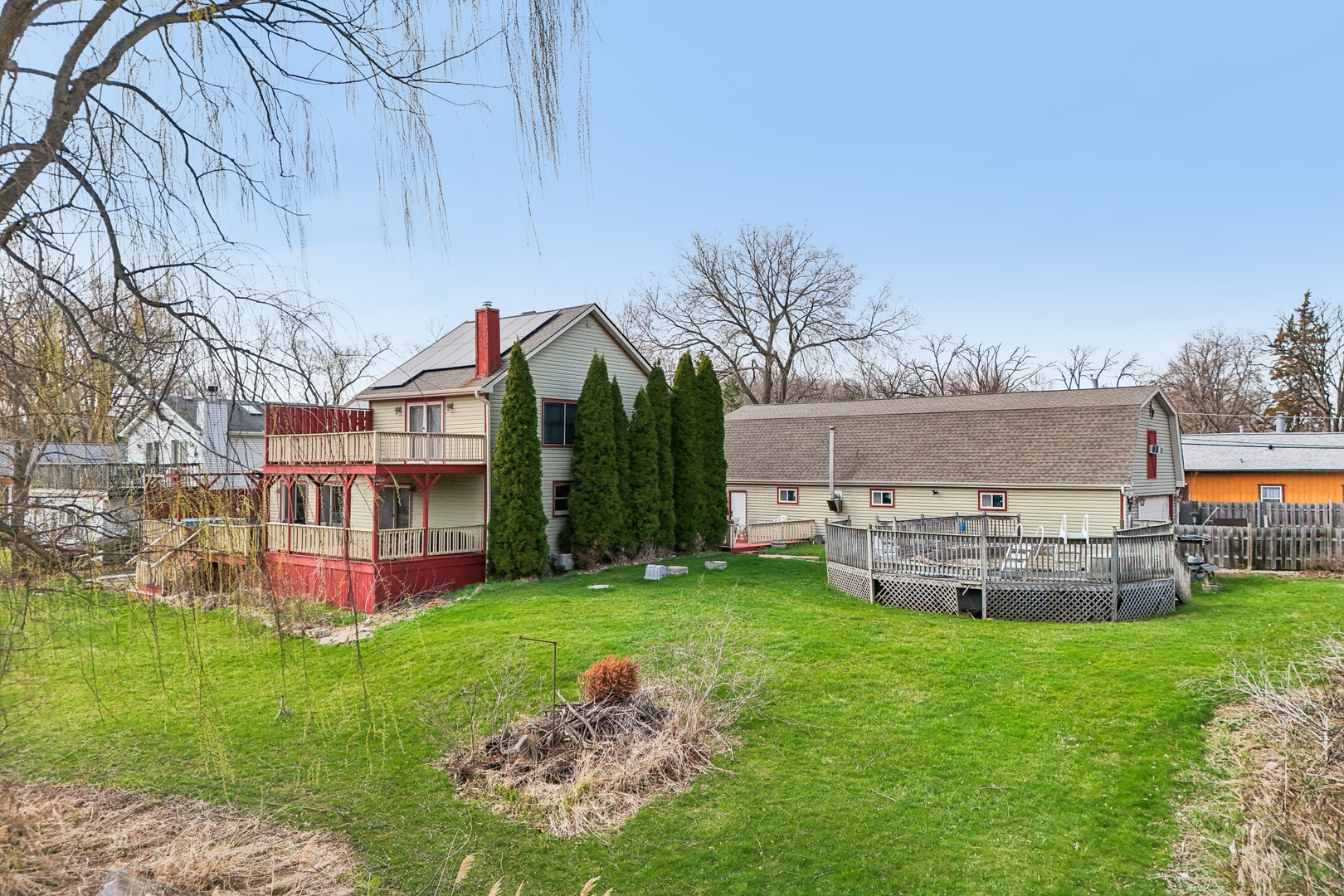 27884 W Riverside Drive, Antioch, IL