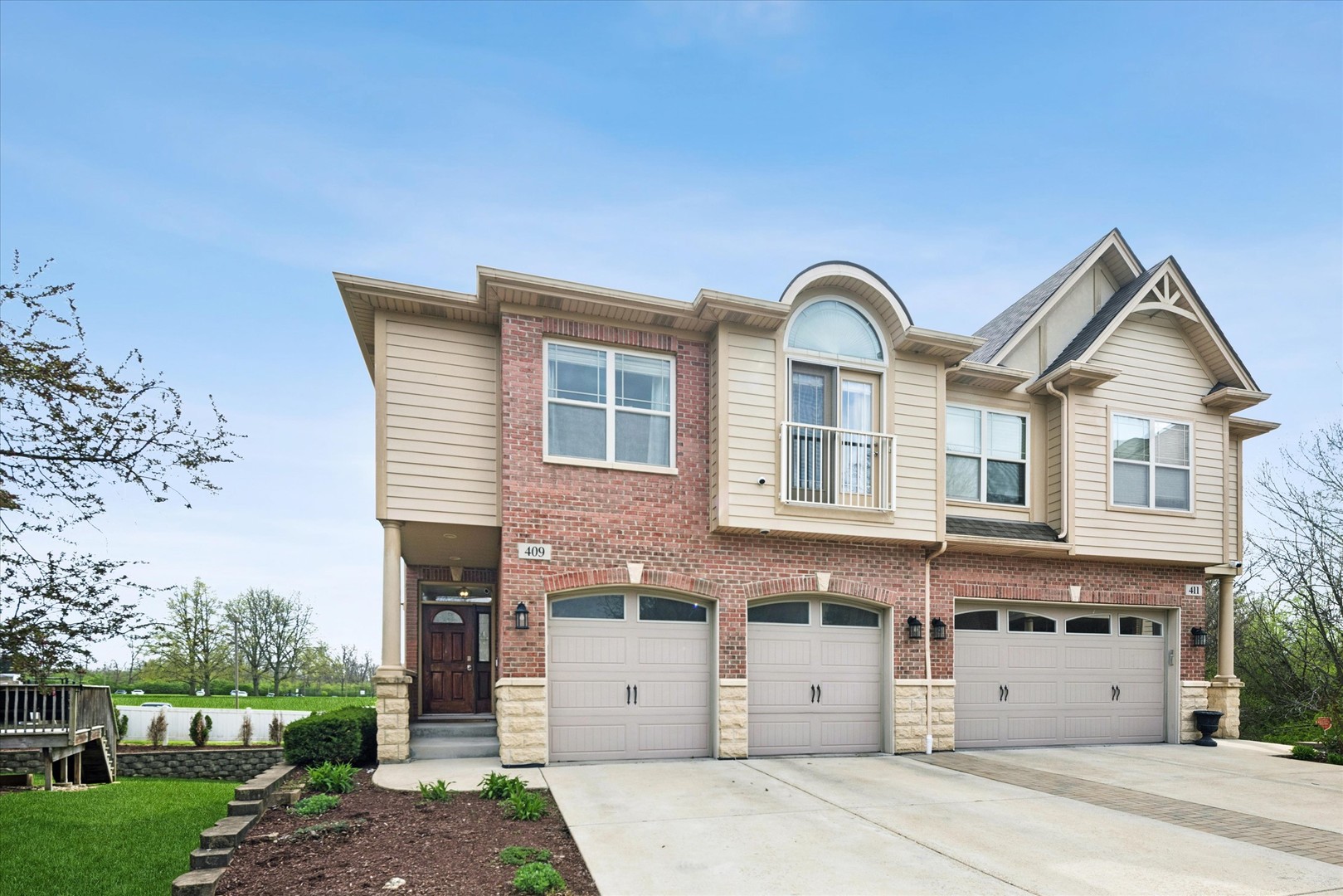 409 Provence Court, Lisle, IL