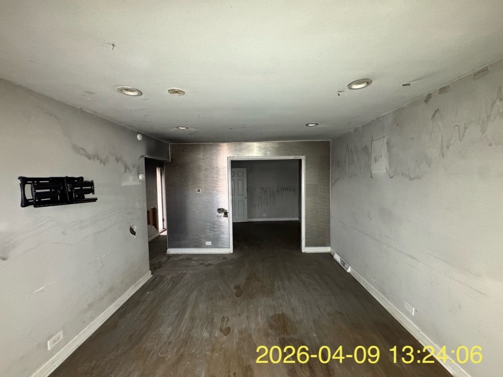 742 Bellwood Avenue, Bellwood, IL