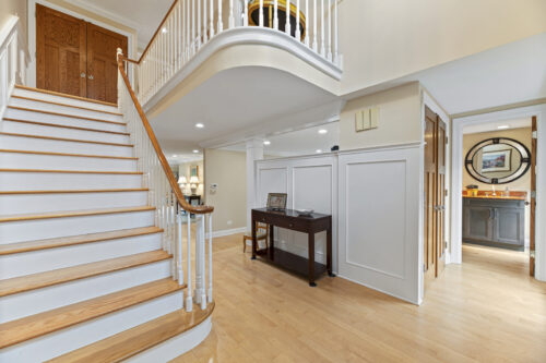 5 Court Of Conn River Valley, Lincolnshire, IL