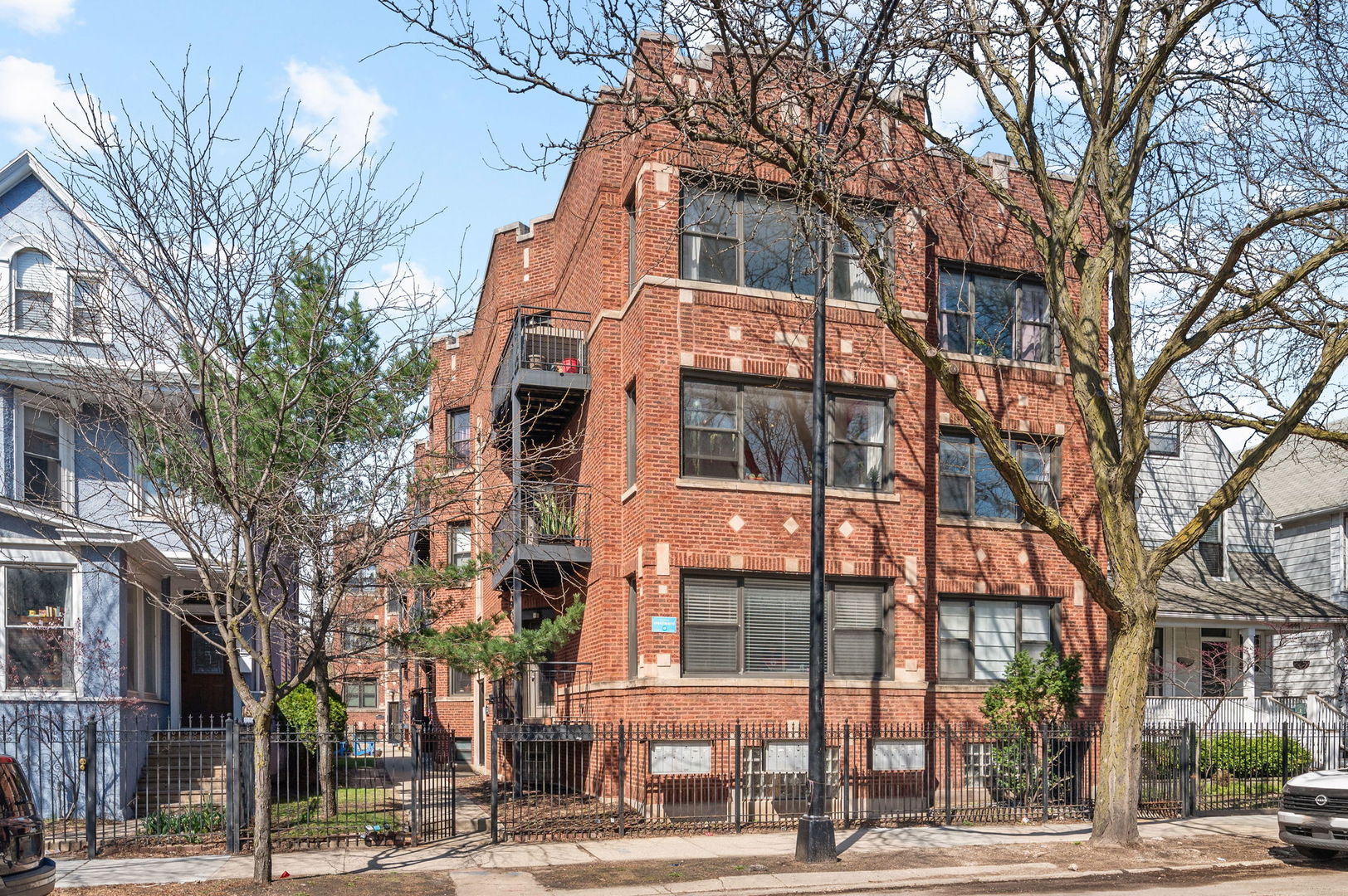 4838 N Ashland Avenue #2E, Chicago, IL