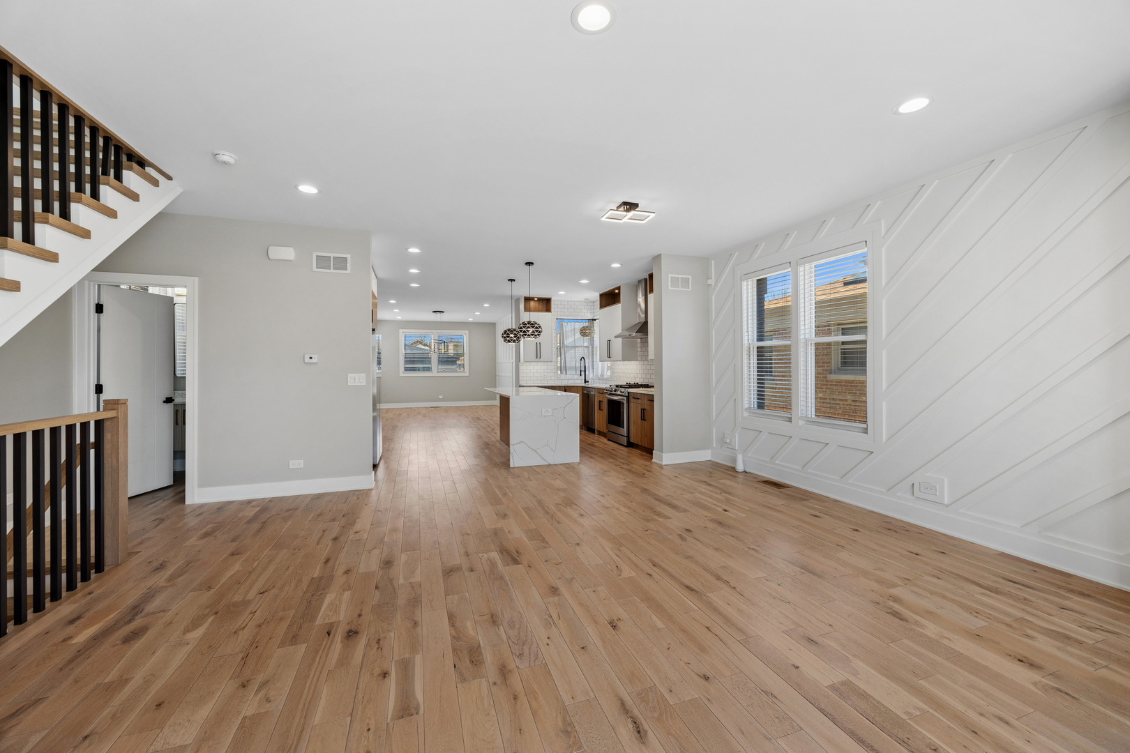 3842 W 108th Place, Chicago, IL