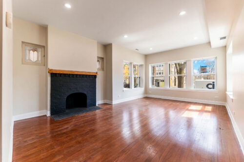 18 S Austin Boulevard #1, Oak Park, IL