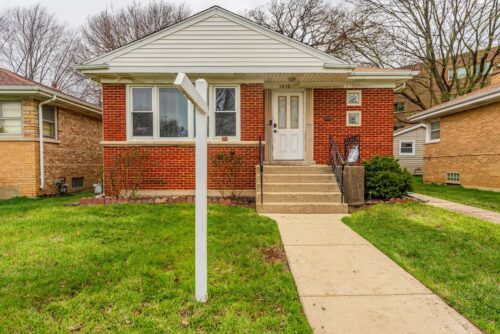 4856 Howard Street, Skokie, IL