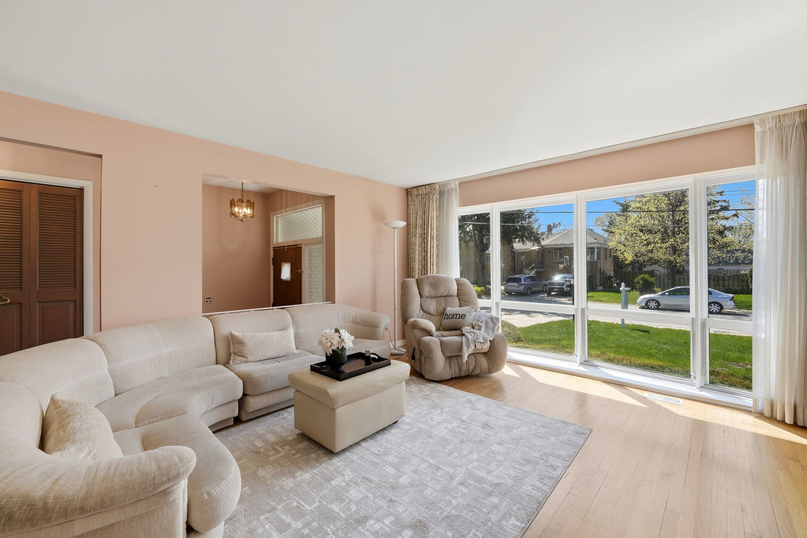 4650 W Lunt Avenue, Lincolnwood, IL