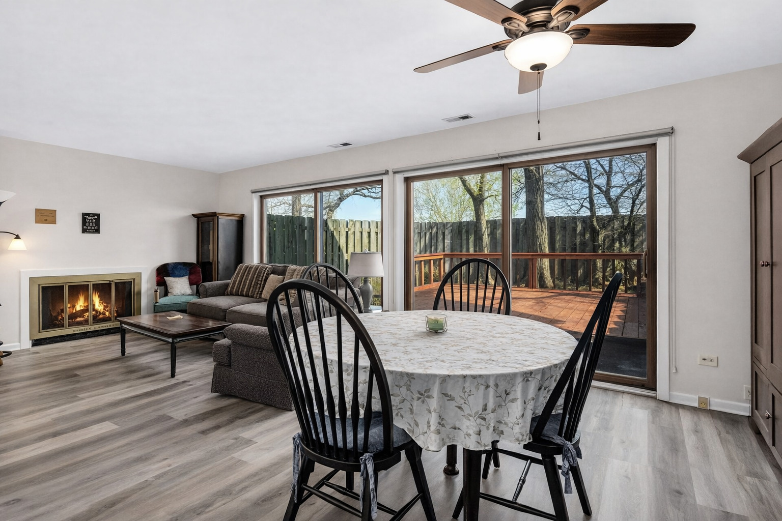 1824 Whidden Avenue, Downers Grove, IL