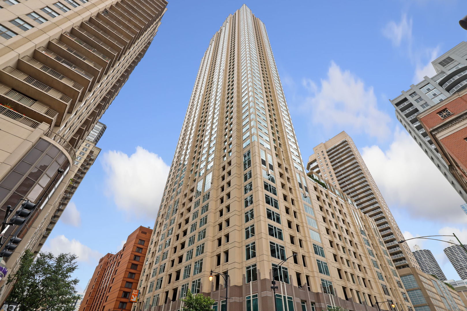 33 W Ontario Street #26B, Chicago, IL