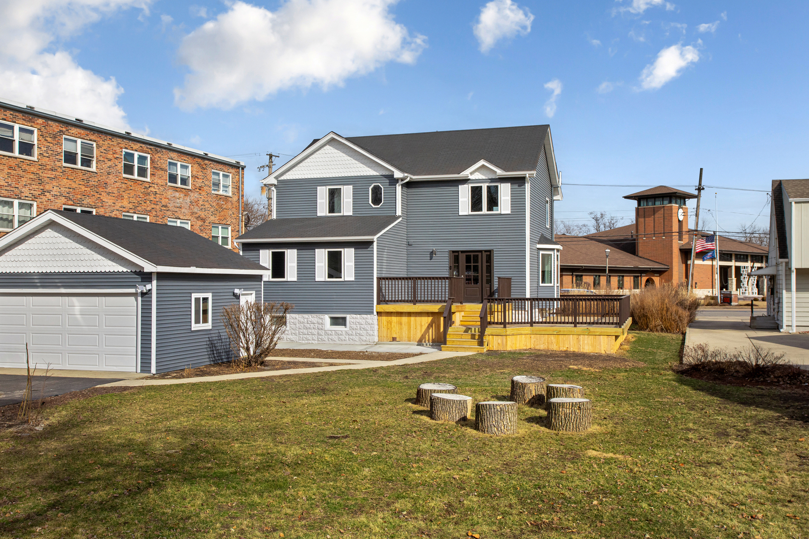 606 S York Street, Elmhurst, IL