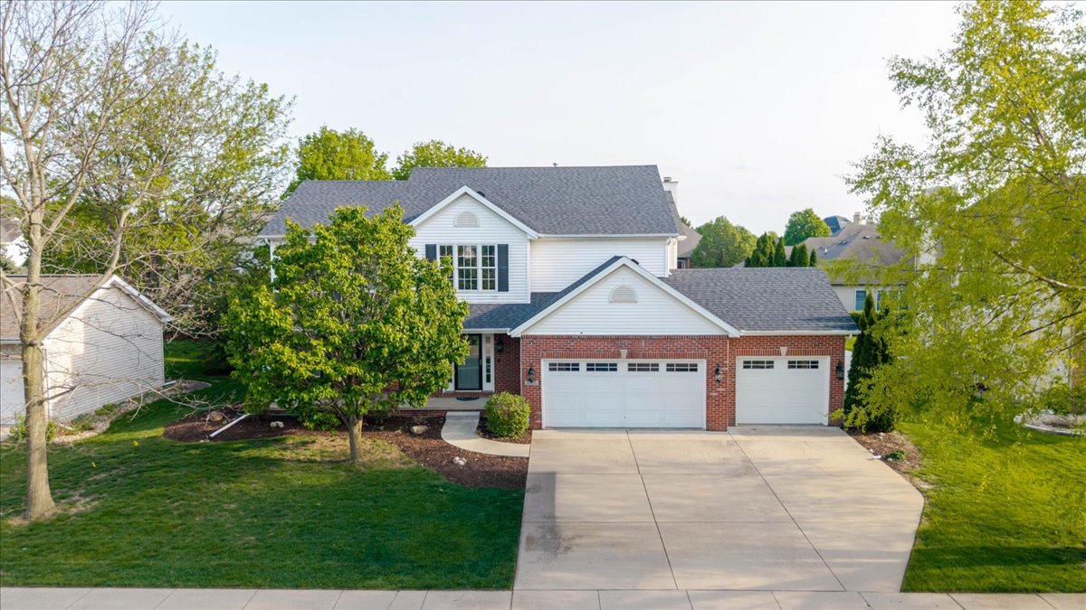 3505 Baldocchi Drive, Bloomington, IL