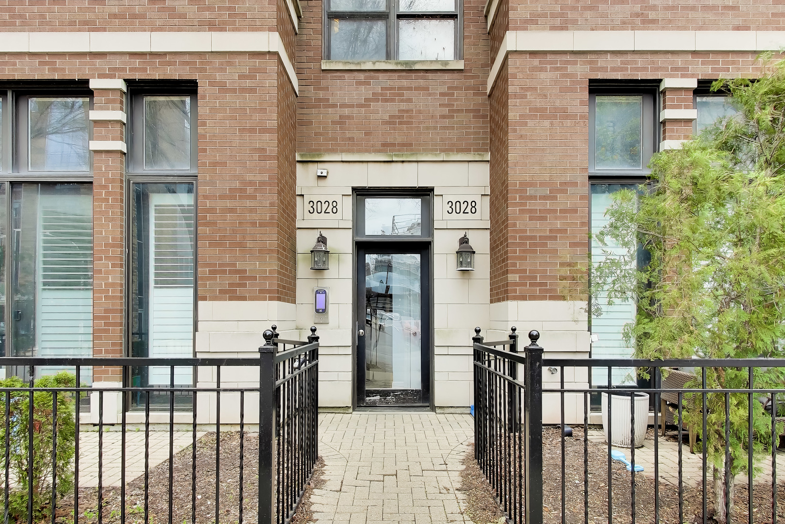 3028 N SHEFFIELD Avenue #4S, Chicago, IL
