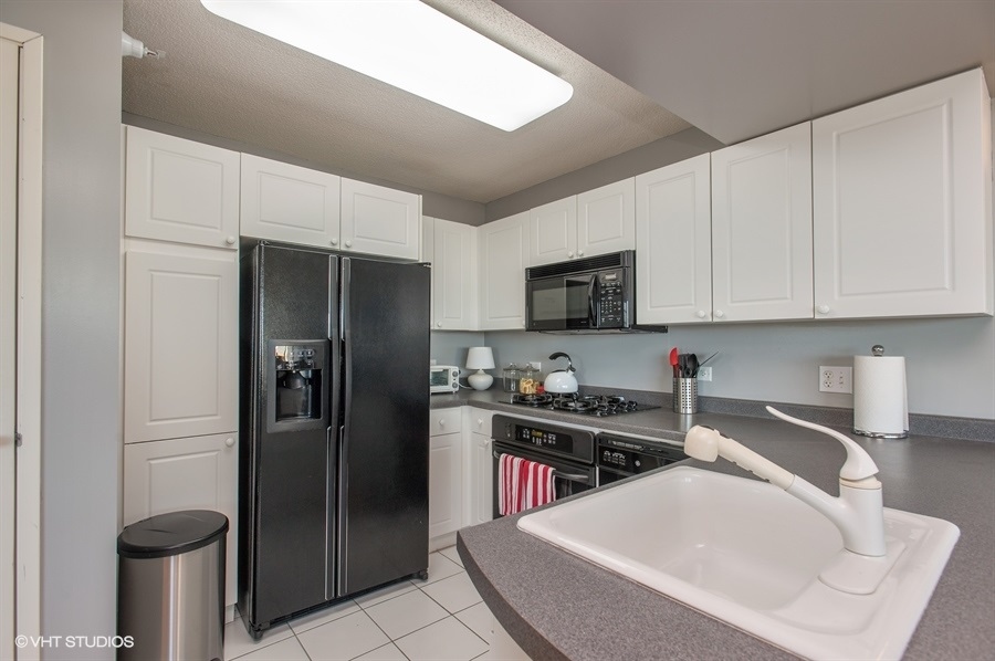 1720 MAPLE Avenue #2670, Evanston, IL