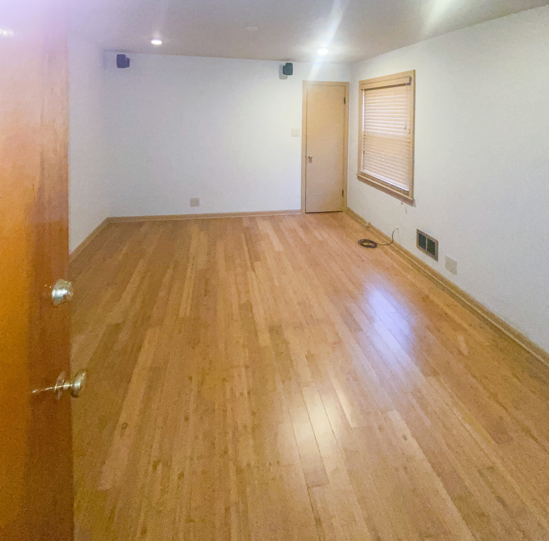 12632 S Emerald Avenue, Chicago, IL