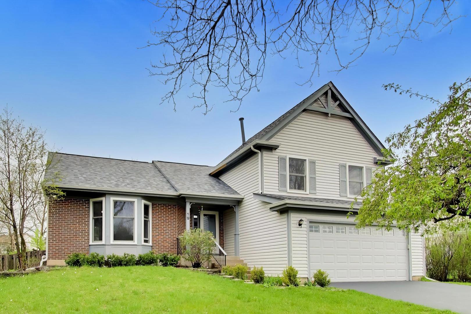 19 Dellmont Court, Buffalo Grove, IL