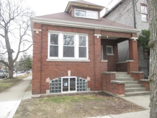 3025 E 80th Place, Chicago, IL