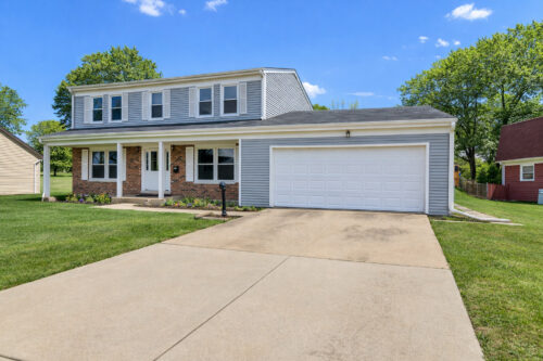 815 Knightsbridge Lane, Schaumburg, IL