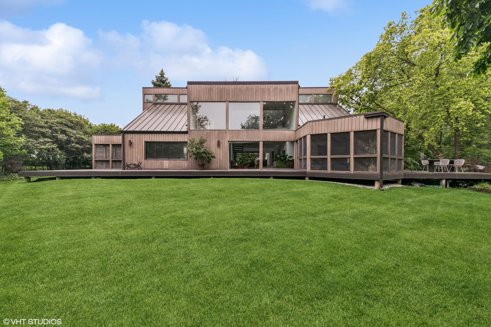 1707 Lynwood Court, Flossmoor, IL