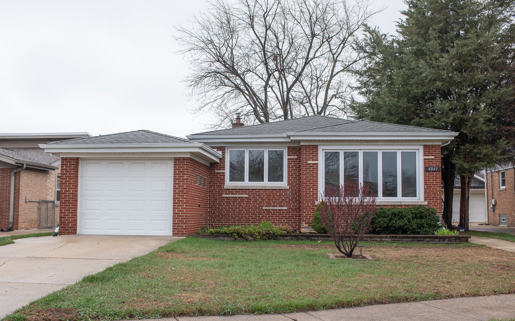 4841 Lamb Drive, Oak Lawn, IL