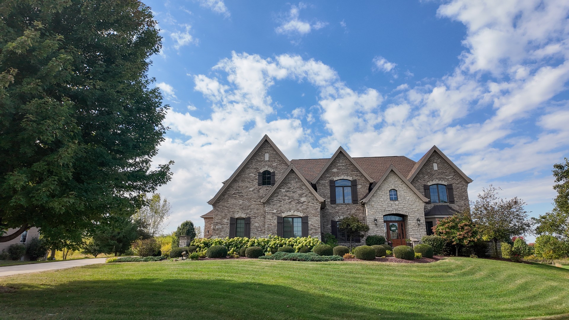 7542 Thornhill Court, Yorkville, IL