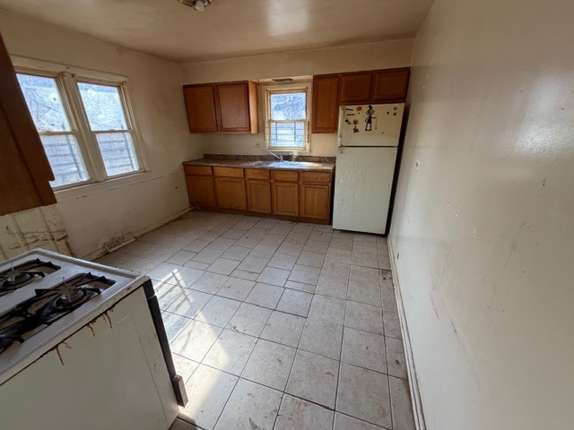 15725 Loomis Avenue, Harvey, IL