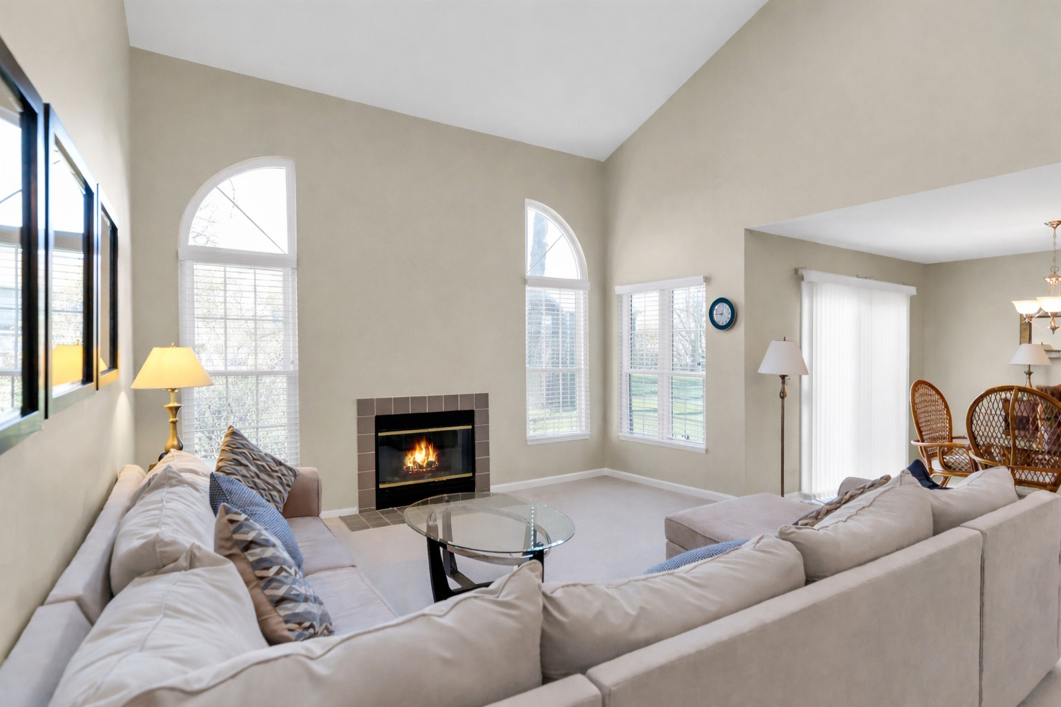 697 Bent Ridge Lane, Elgin, IL