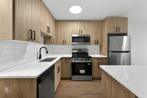 7359 N Winchester Avenue #2F, Chicago, IL