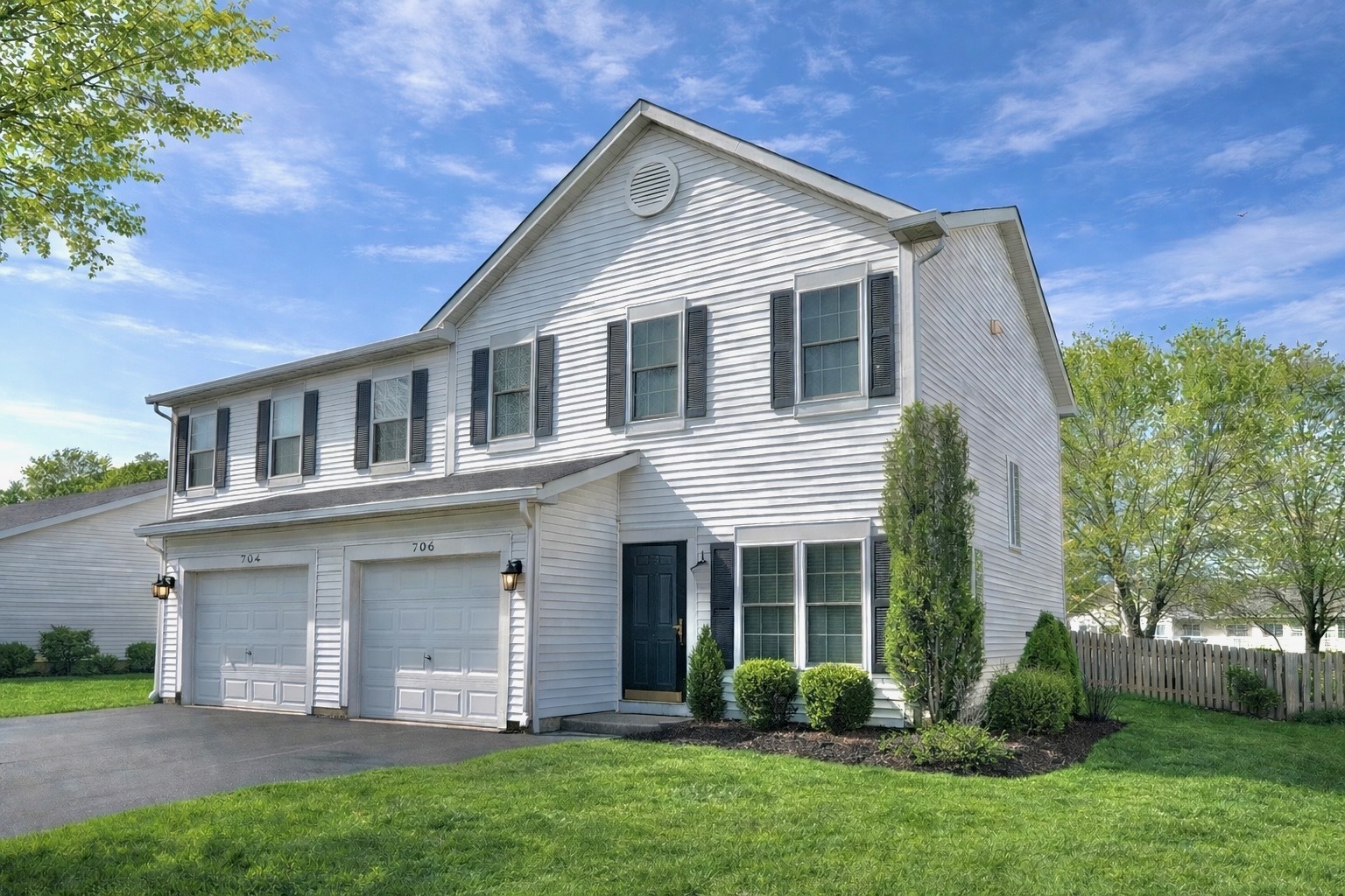 704 S Shannon Drive, Romeoville, IL