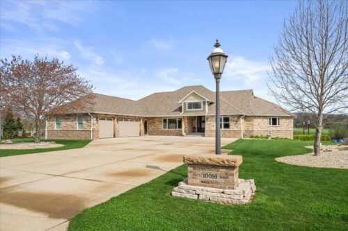 10016 E Hickory Ridge Drive, Rochelle, IL